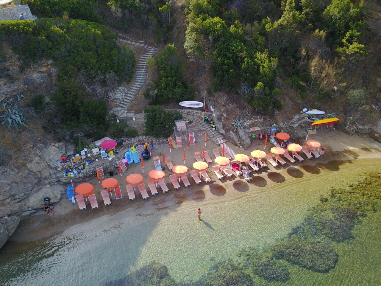 Casa Vacanze Dino Apartment Каполивери Екстериор снимка